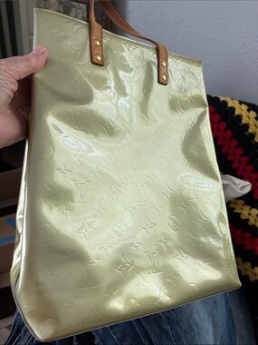 Louis Vuitton Vernis Monogram Tote